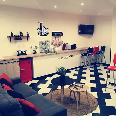 Studio Vintage Avec Spa Privatif